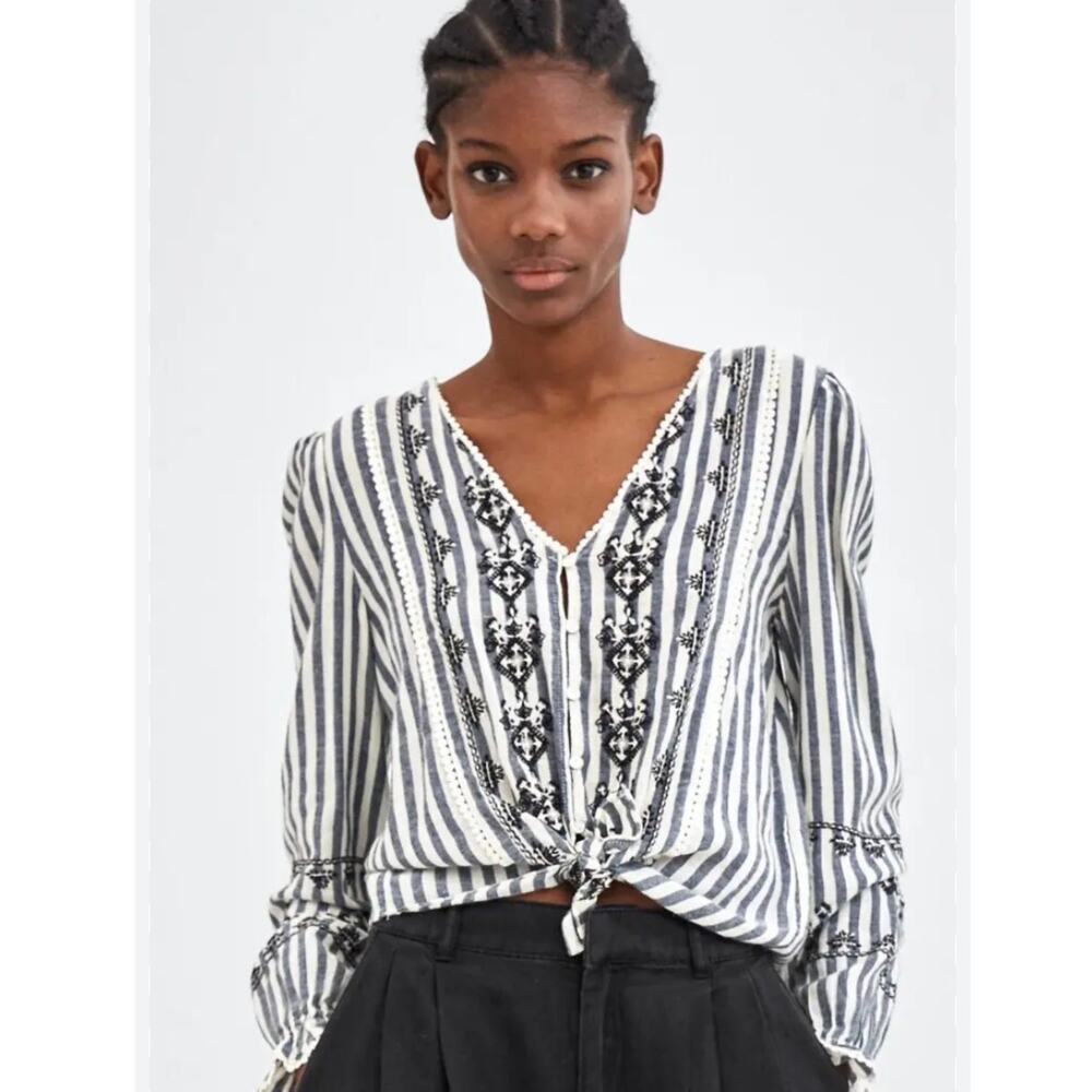 Zara TRF Embroidered Top Womens Large White Navy Striped Button Boho Bohemian